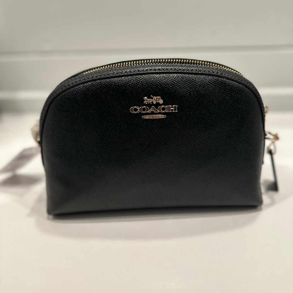 Coach Black bag with Dome Shape and Zipper